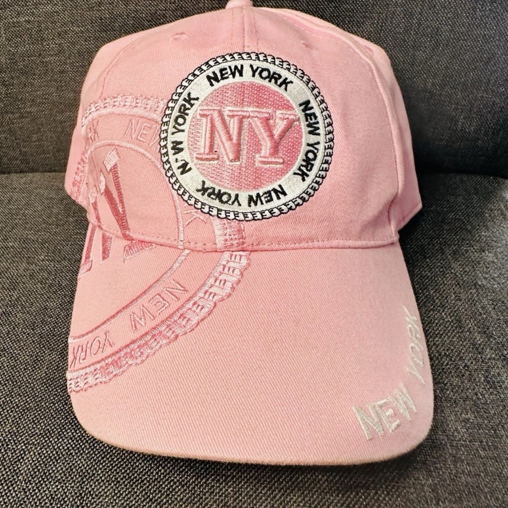 🔥Lucky 7🔥 Womens New York Adjustable Back Hat